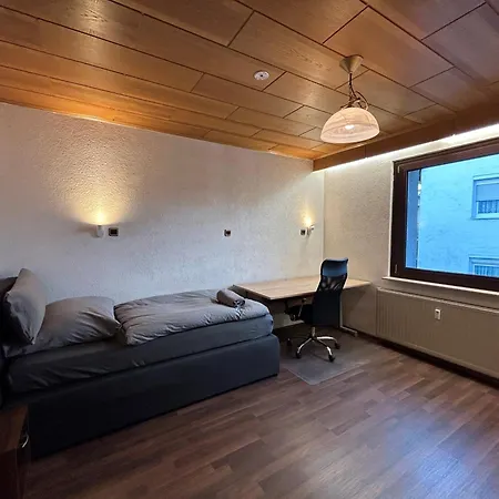 شقة Parkplaetze, Einzelbetten, 2 Tvs, Balkon, Terrasse, Fast Wi-fi Bis Zu 1000 Mbit, Homeoffice رودنباخ