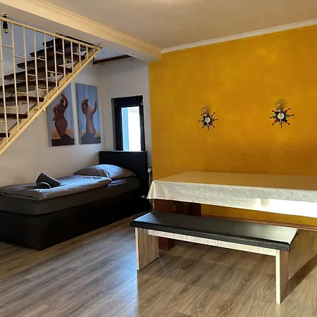 Apartmán Parkplaetze, Einzelbetten, 2 Tvs, Balkon, Terrasse, Fast Wi-fi Bis Zu 1000 Mbit, Homeoffice *