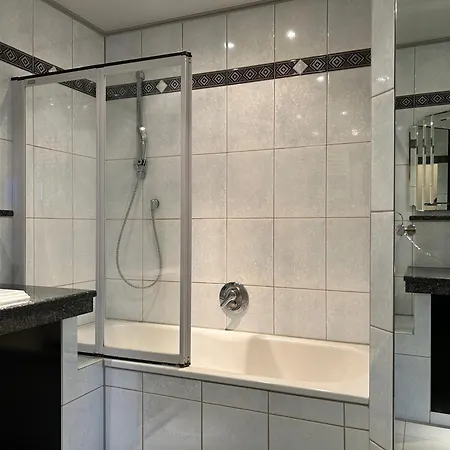 Parkplaetze, Einzelbetten, 2 Tvs, Balkon, Terrasse, Fast Wi-fi Bis Zu 1000 Mbit, Homeoffice Apartmán *