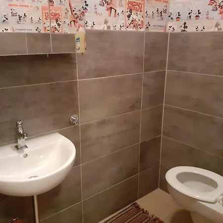 Appartement Parkplaetze, Einzelbetten, 2 Tvs, Balkon, Terrasse, Fast Wi-fi Bis Zu 1000 Mbit, Homeoffice *