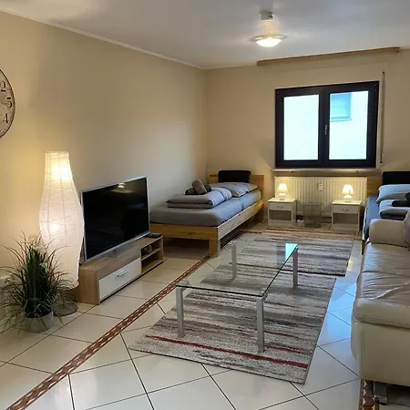 Apartmán Parkplaetze, Einzelbetten, 2 Tvs, Balkon, Terrasse, Fast Wi-fi Bis Zu 1000 Mbit, Homeoffice *